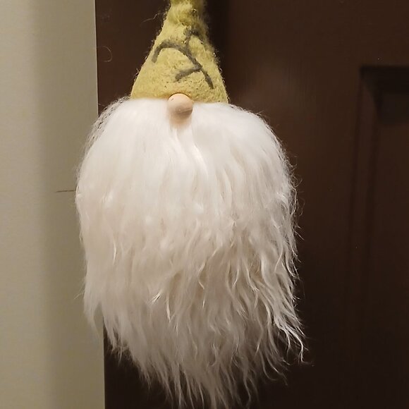 Christmas Decor Bundle - Gnomes, Snowman, Mitten & Star - Picture 3 of 11